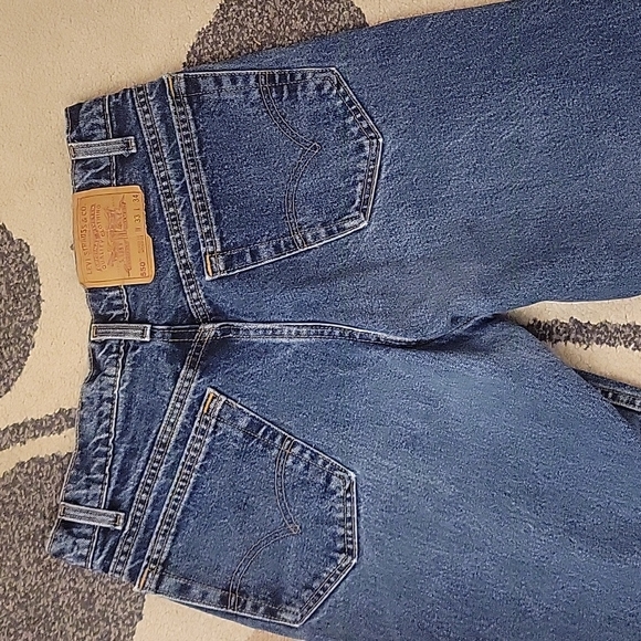 Levi's 550 Relax Fit Taper Raw Hem Size 31×31 - Picture 6 of 9